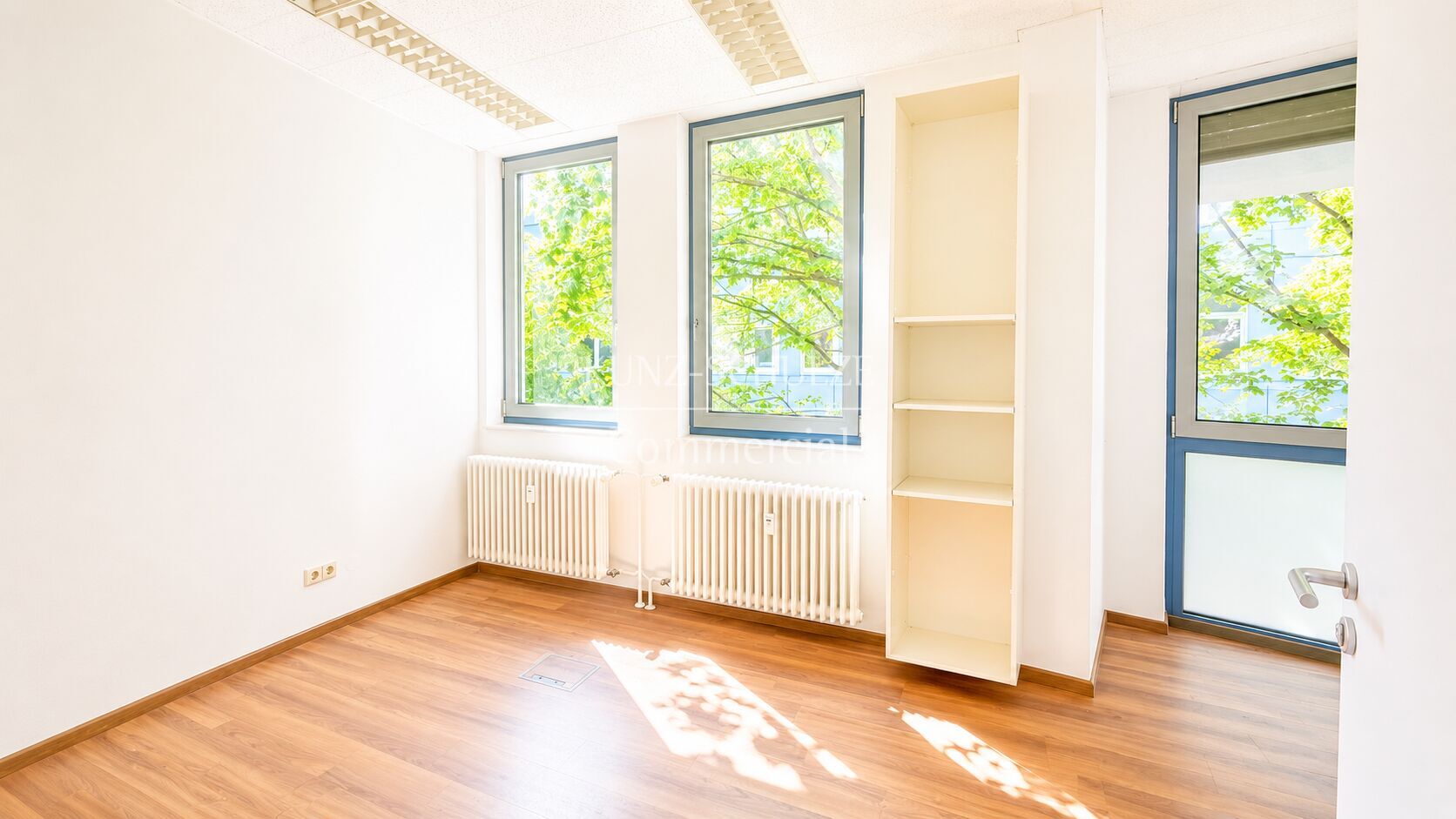 Büro 00004