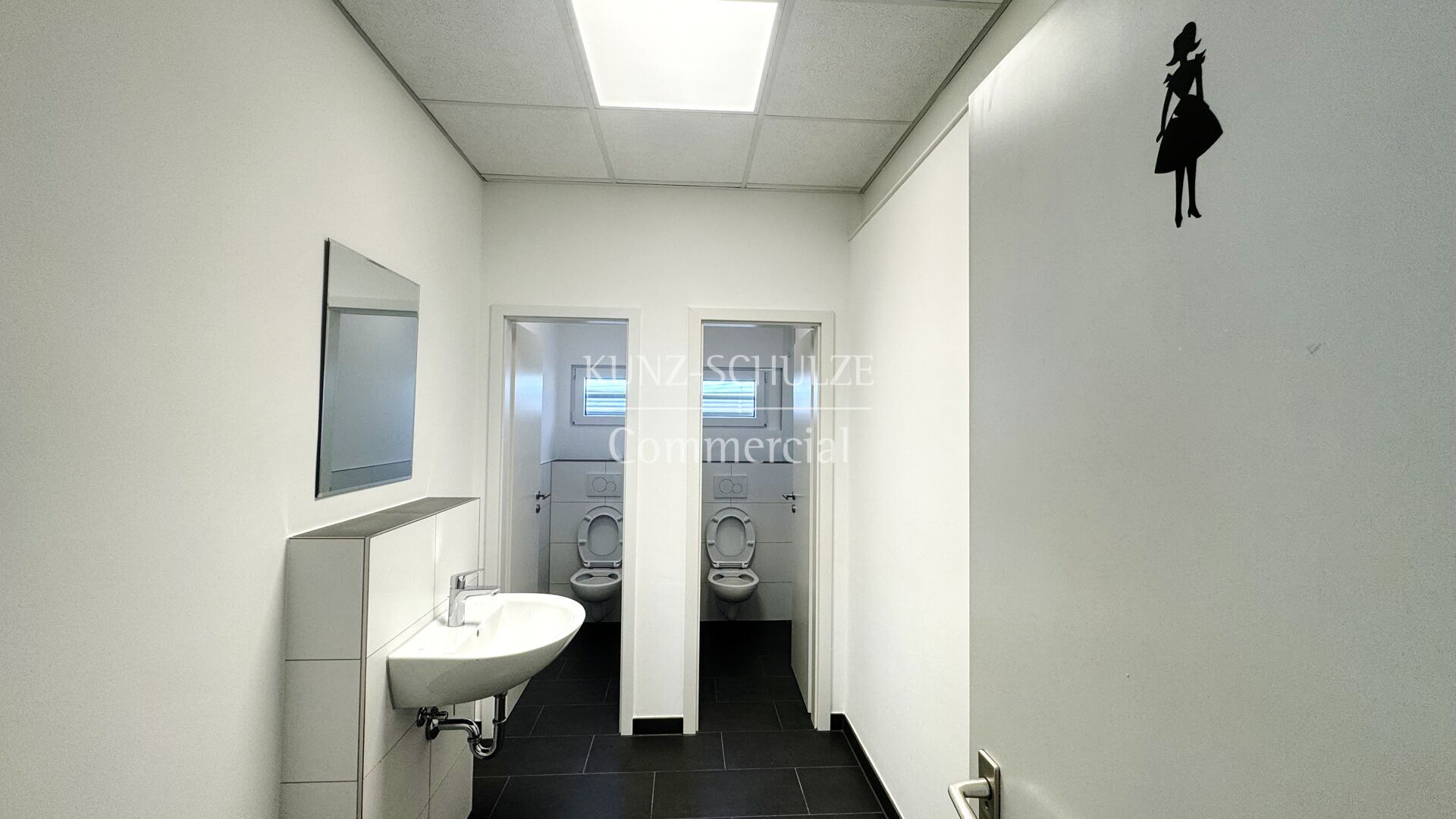 Büro00005