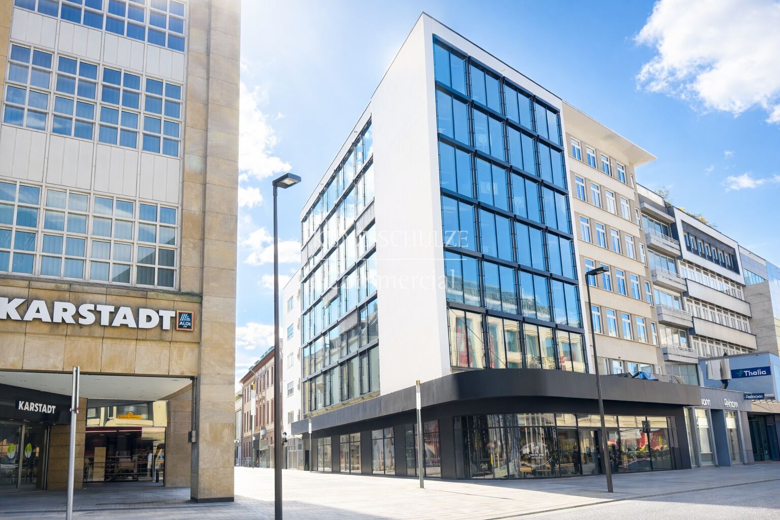 Büro00005