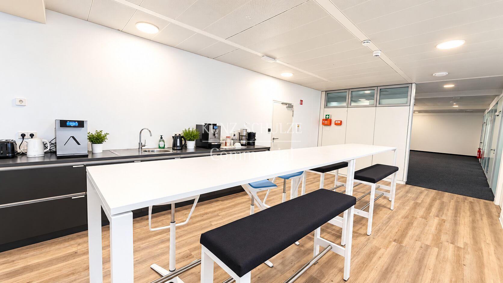 Büro00001