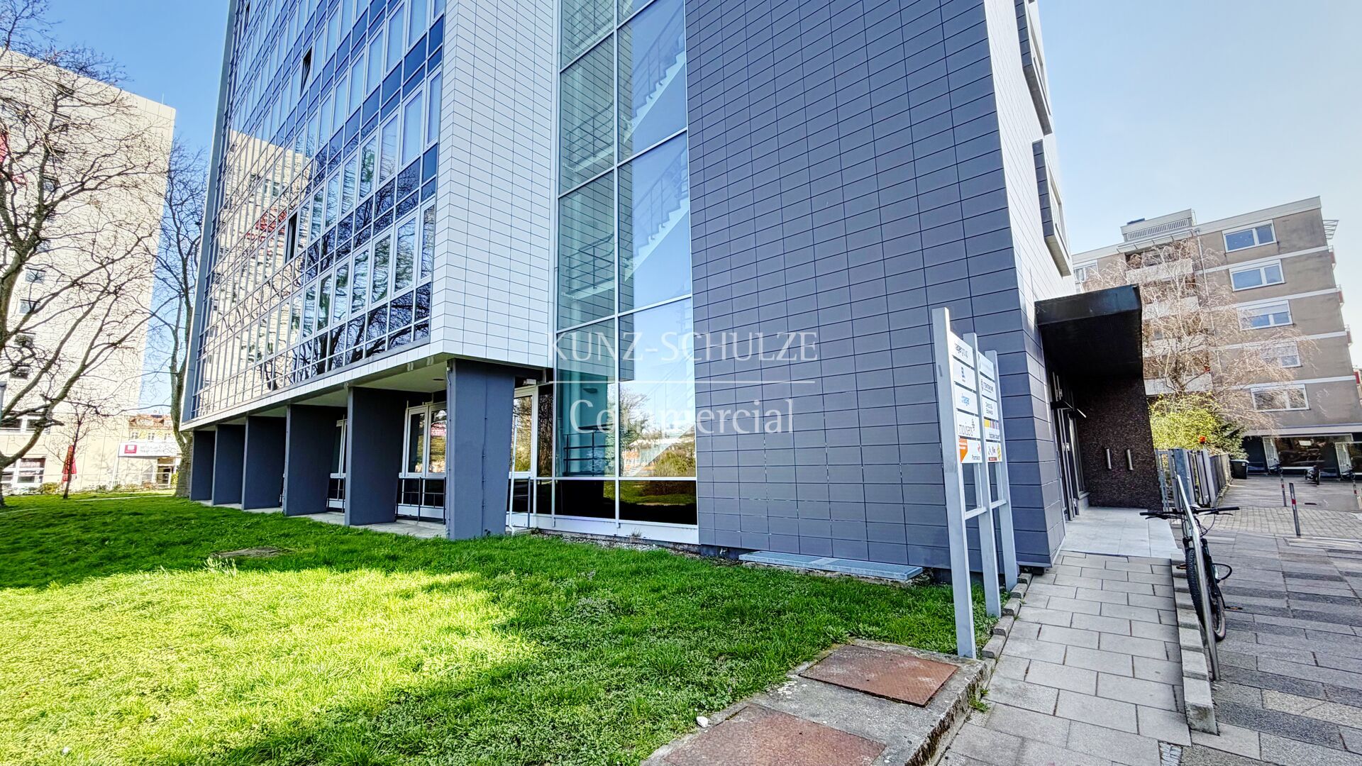 Büro00005