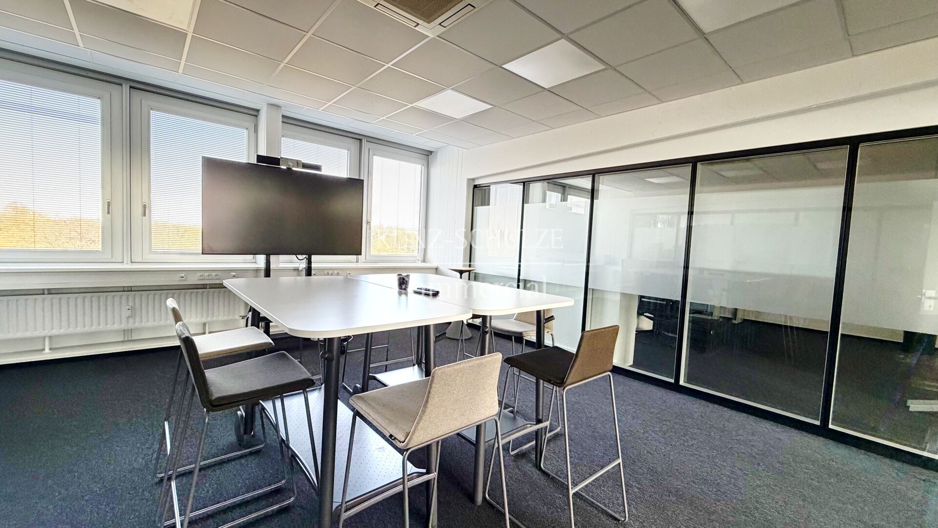 Büro 5.OG00002