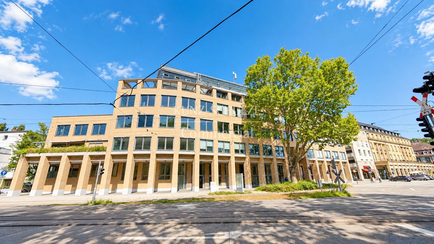 Büro00001